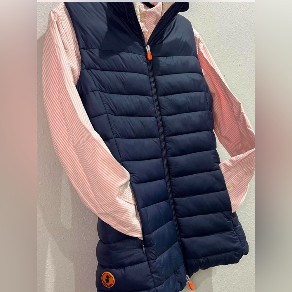 Navy Puffer Vest